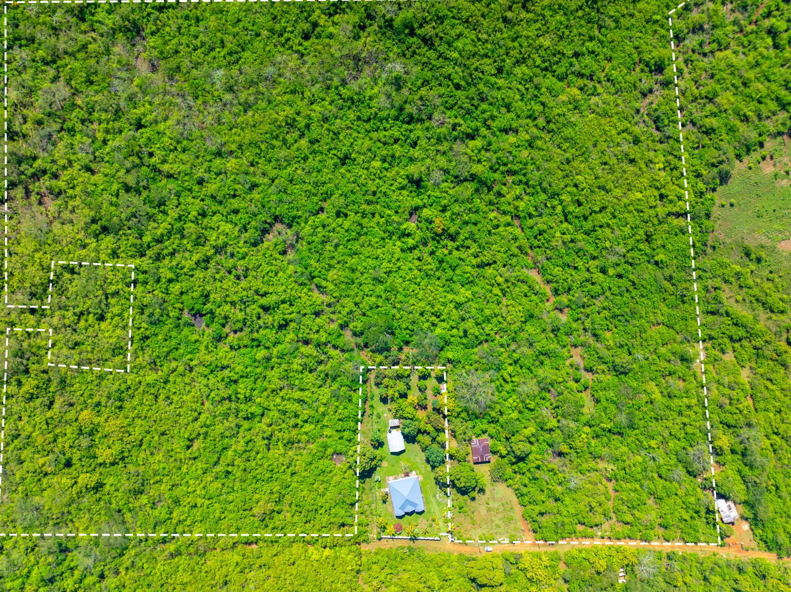 Eleventh image of Denbigh, Clarendon in Denbigh, Clarendon, Jamaica - property is For Sale