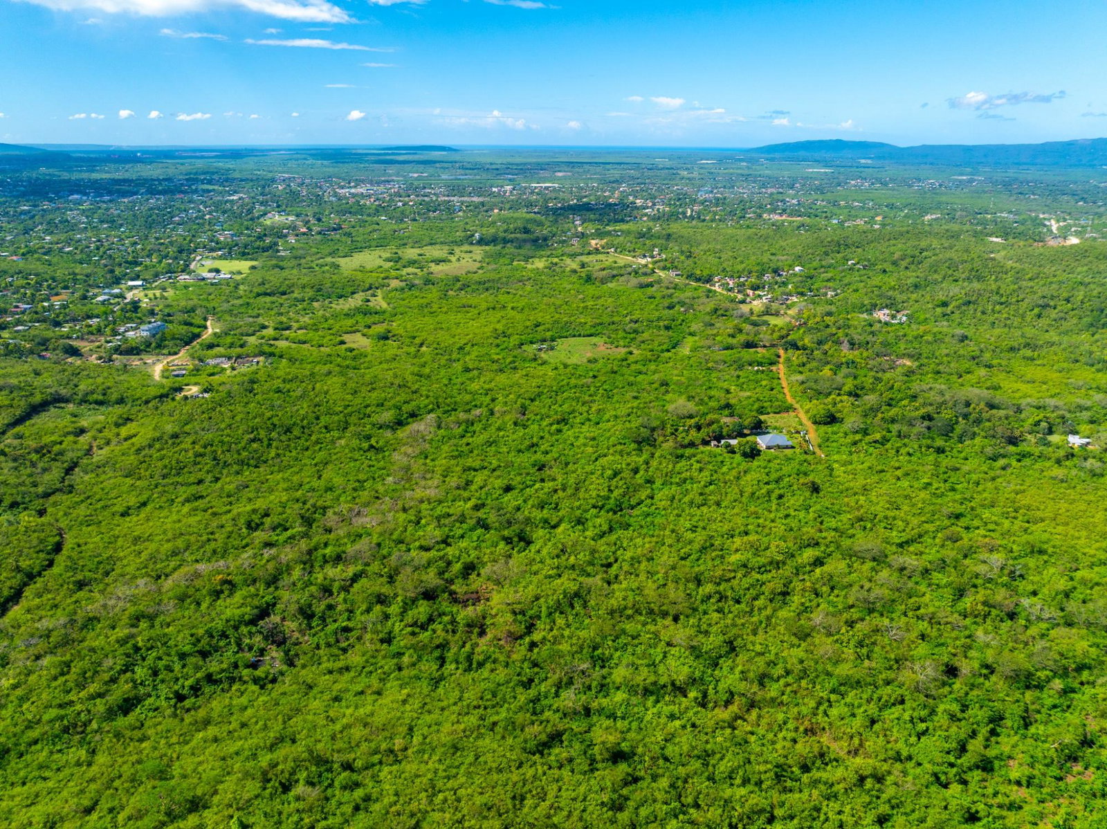Fourth image of Denbigh, Clarendon in Denbigh, Clarendon, Jamaica - property is For Sale