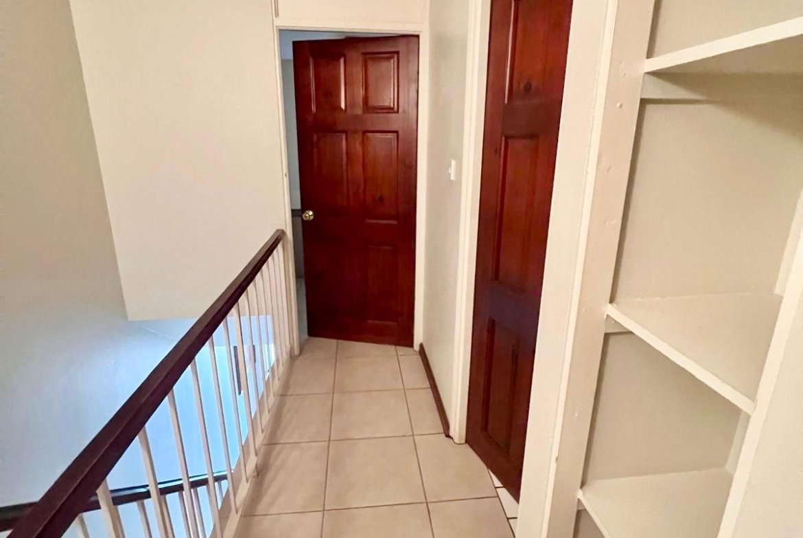 Seventh image of 6-1d-1e Braemar Avenue in Kingston 5, St. Andrew, Jamaica - property is For Rent