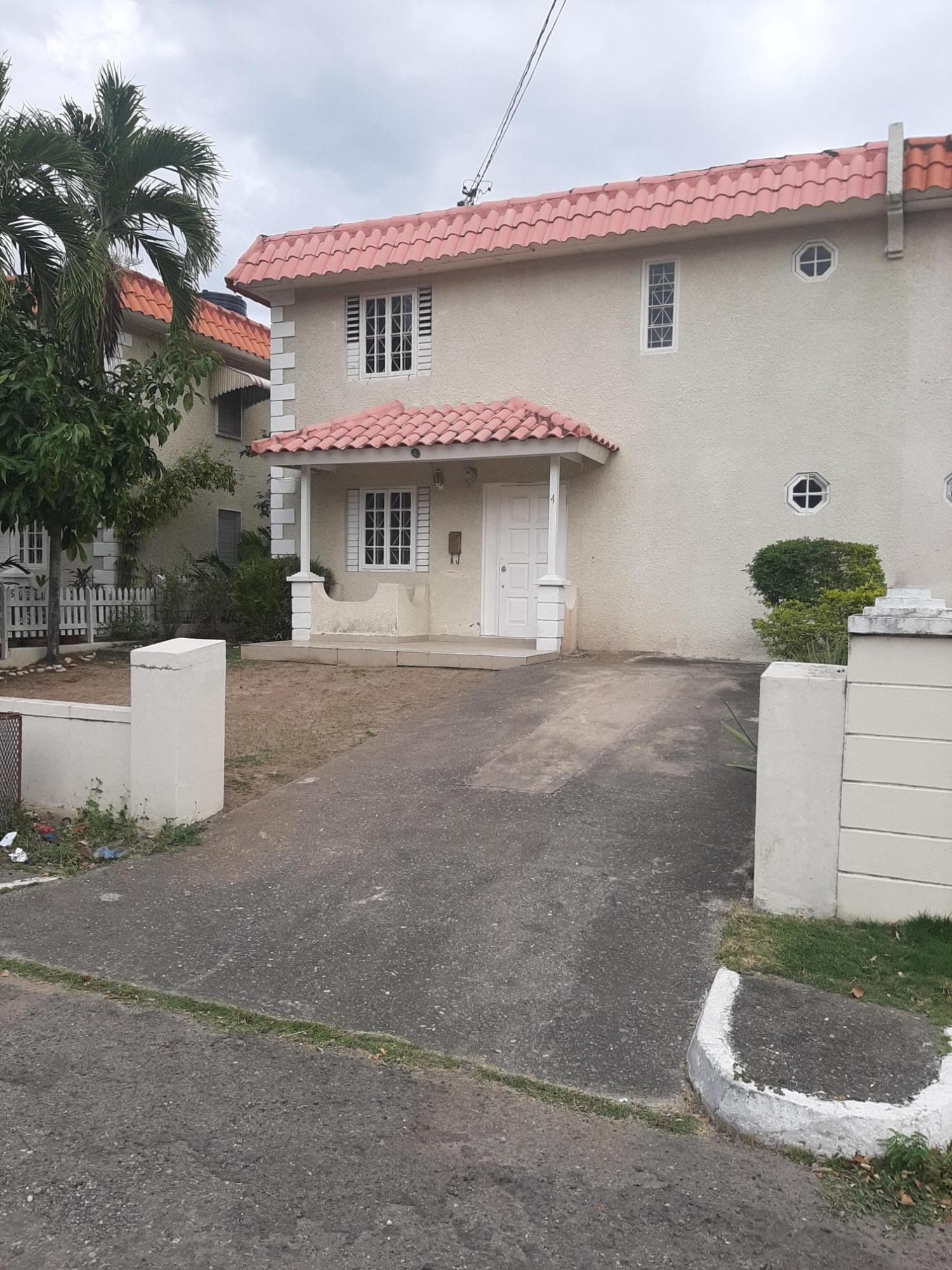Fourth image of 4-4 Munroe Close in Kingston 6, St. Andrew, Jamaica - property is For Sale