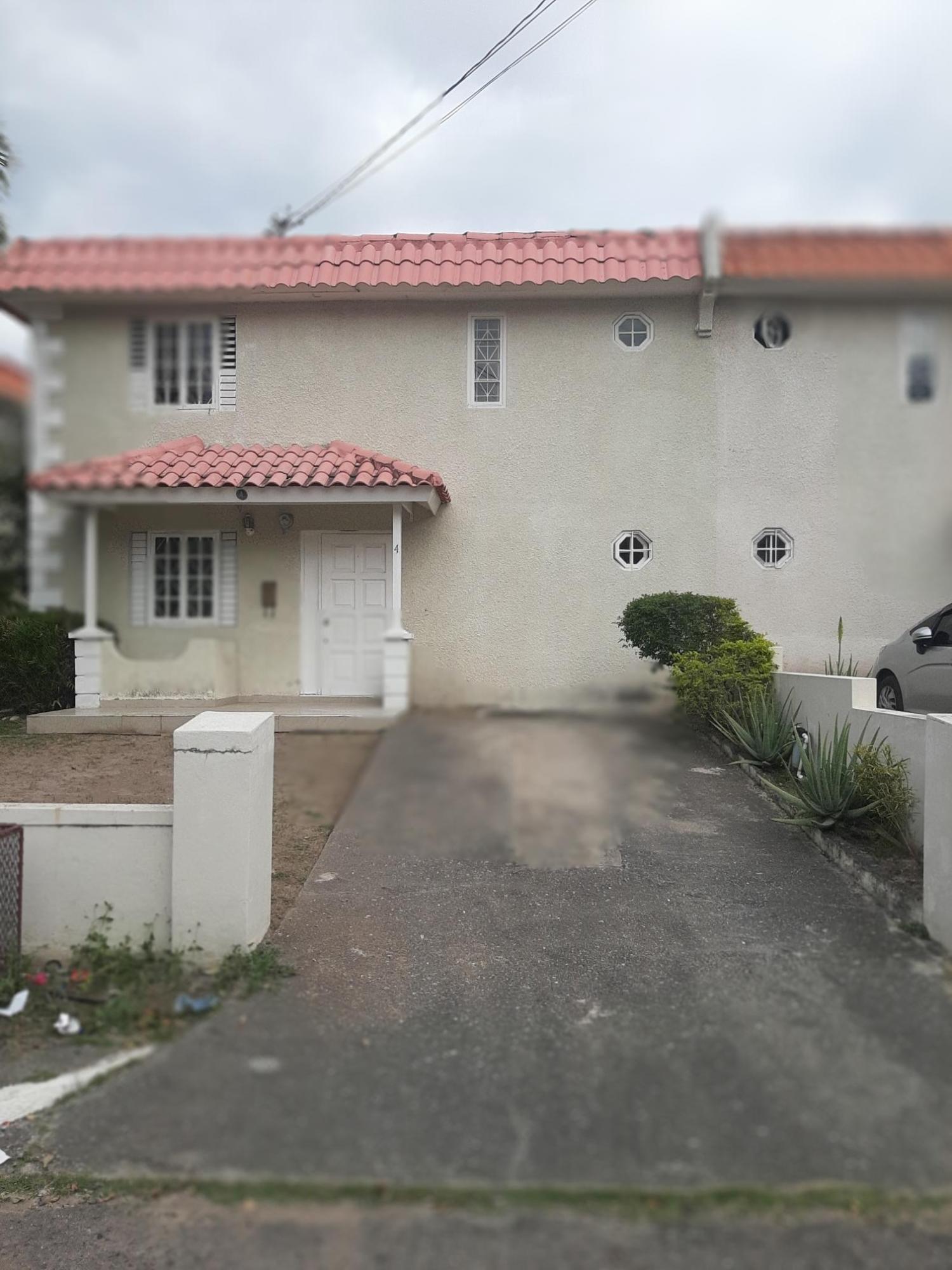 Tenth image of 4-4 Munroe Close in Kingston 6, St. Andrew, Jamaica - property is For Sale