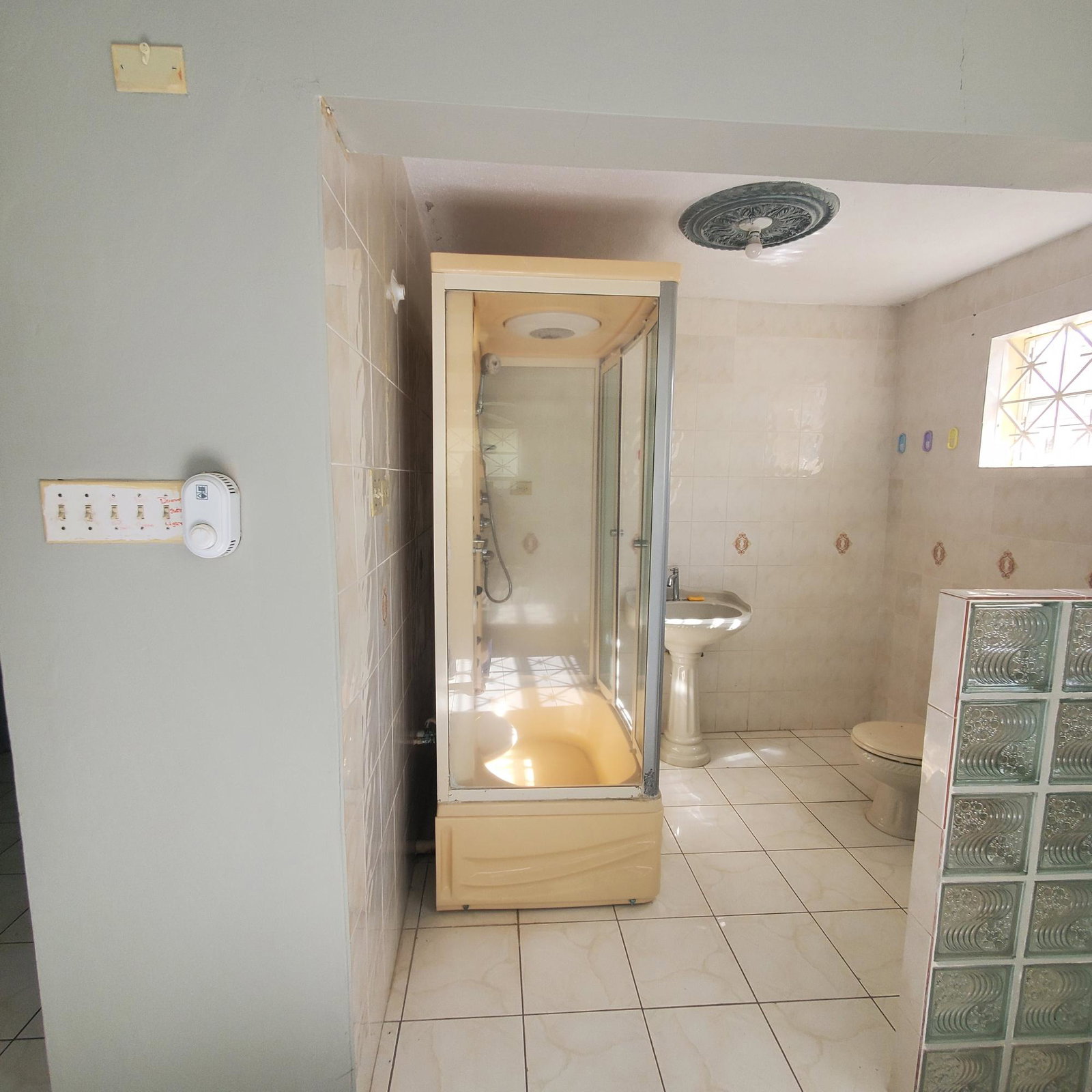 Seventh image of 6 East Calder Portmore in Greater Portmore, St. Catherine, Jamaica - property is For Sale