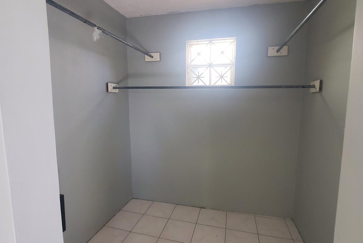 Eighth image of 6 East Calder Portmore in Greater Portmore, St. Catherine, Jamaica - property is For Sale