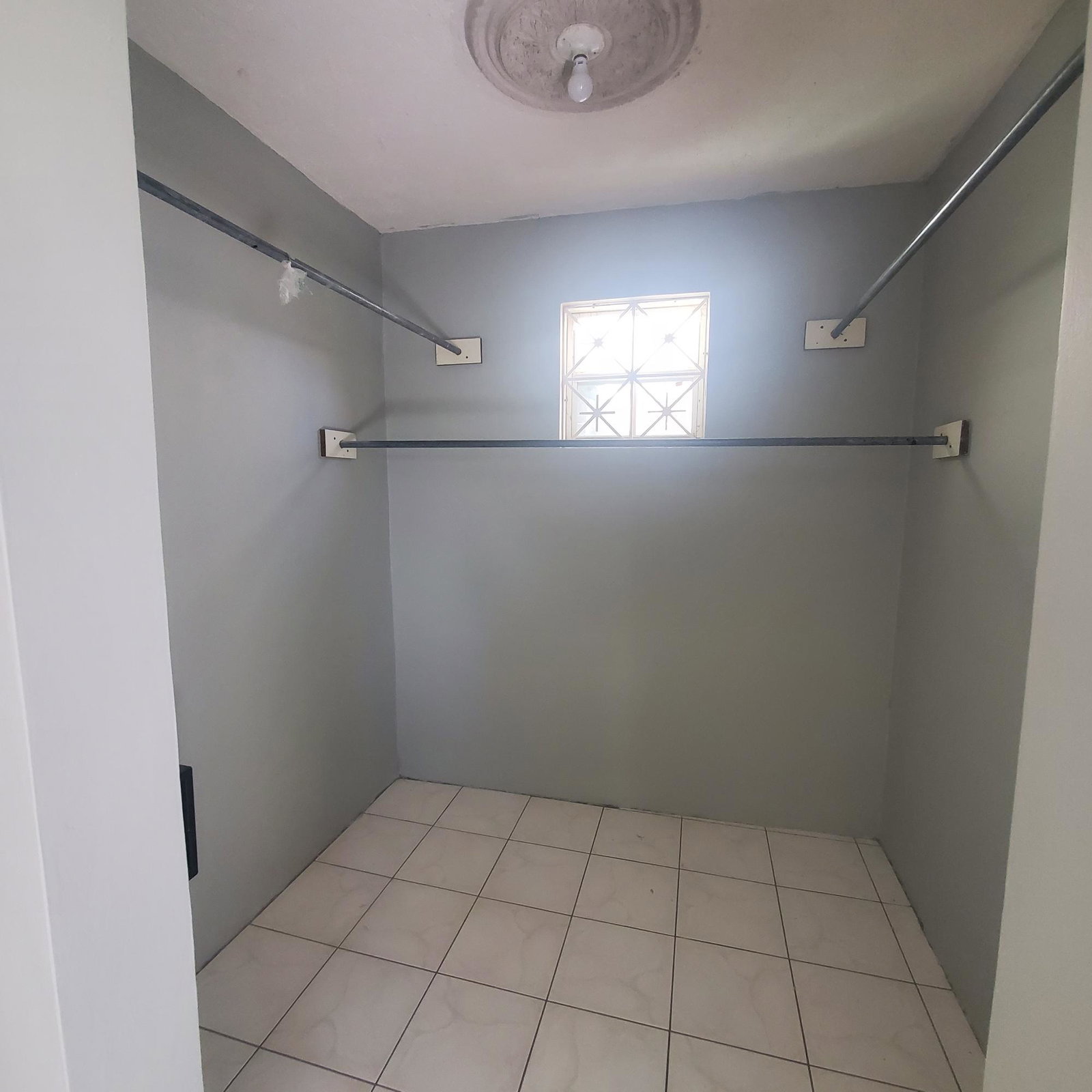 Eighth image of 6 East Calder Portmore in Greater Portmore, St. Catherine, Jamaica - property is For Sale