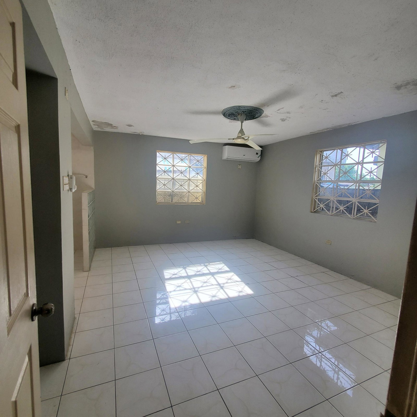 Ninth image of 6 East Calder Portmore in Greater Portmore, St. Catherine, Jamaica - property is For Sale