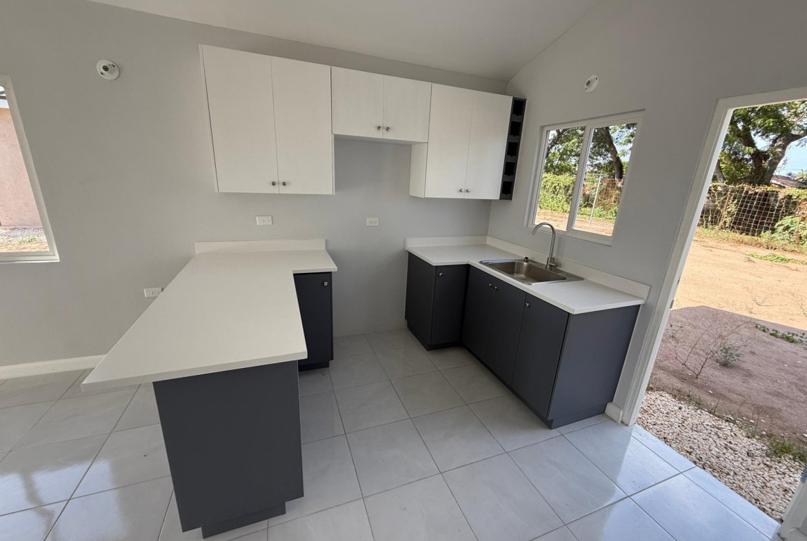 Tenth image of 499 Whim Estate, Phase 1, Blo in Old Harbour, St. Catherine, Jamaica - property is For Rent