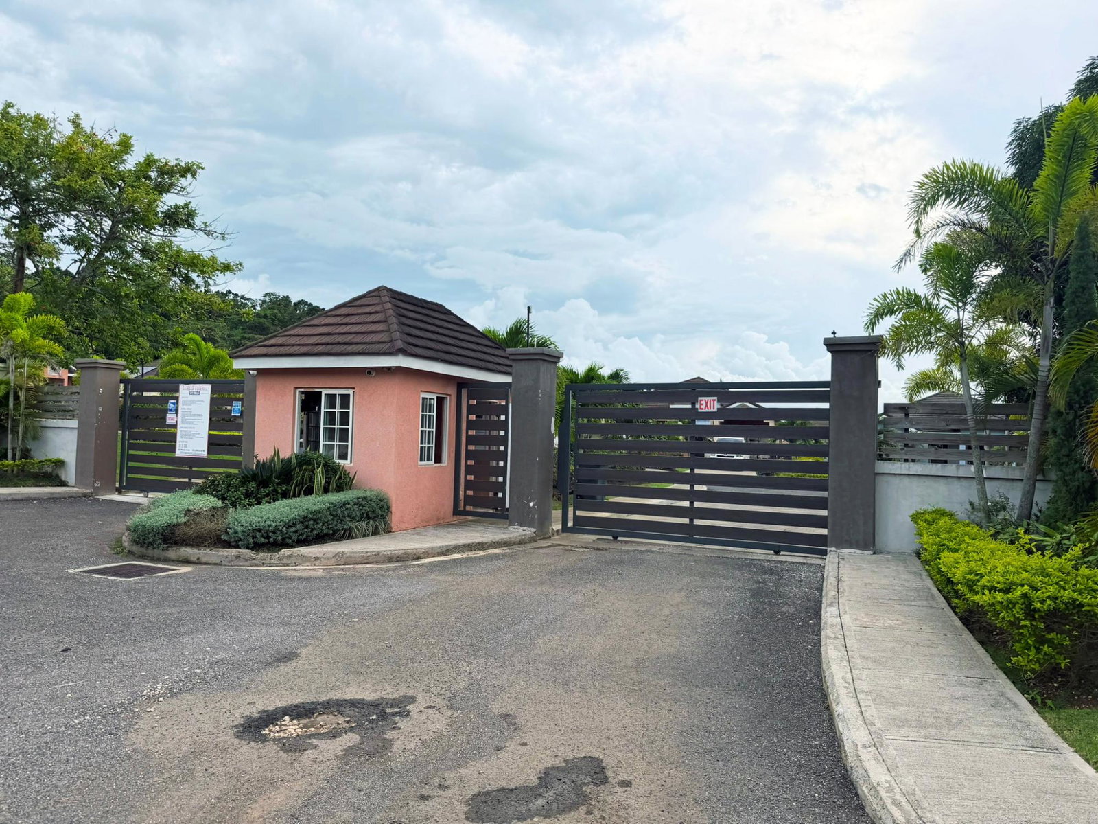 Brand-New-3-Bedroom-House-for-Rent-in-Gates-of-Edgehill-St.-Mary-Jamaica Twentieth image of 30- Gates of Edgehill in Boscobel, St. Mary, Jamaica - property is For Rent