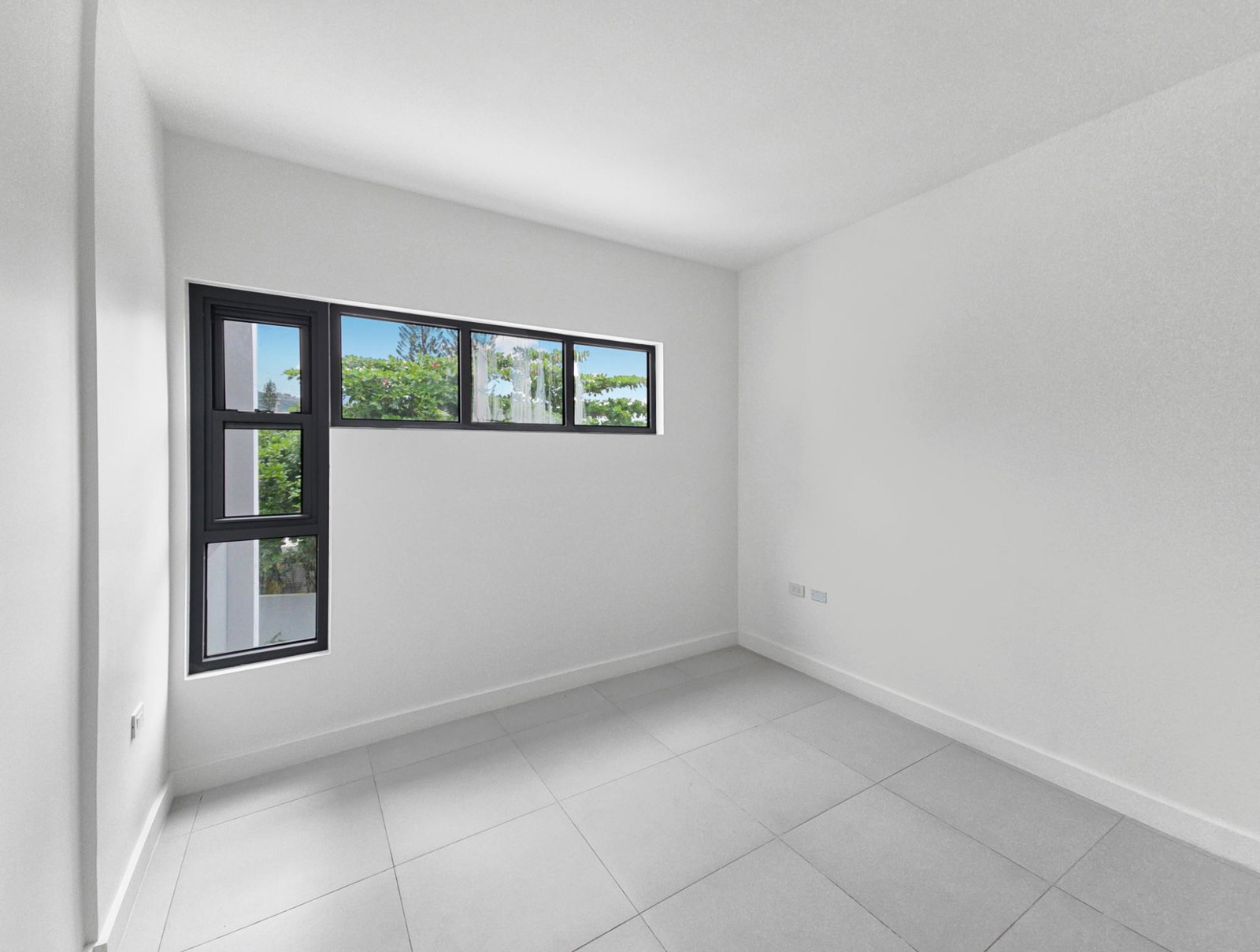 Tenth image of C49-2 1/2 Graham Heights in Kingston 6, St. Andrew, Jamaica - property is For Sale