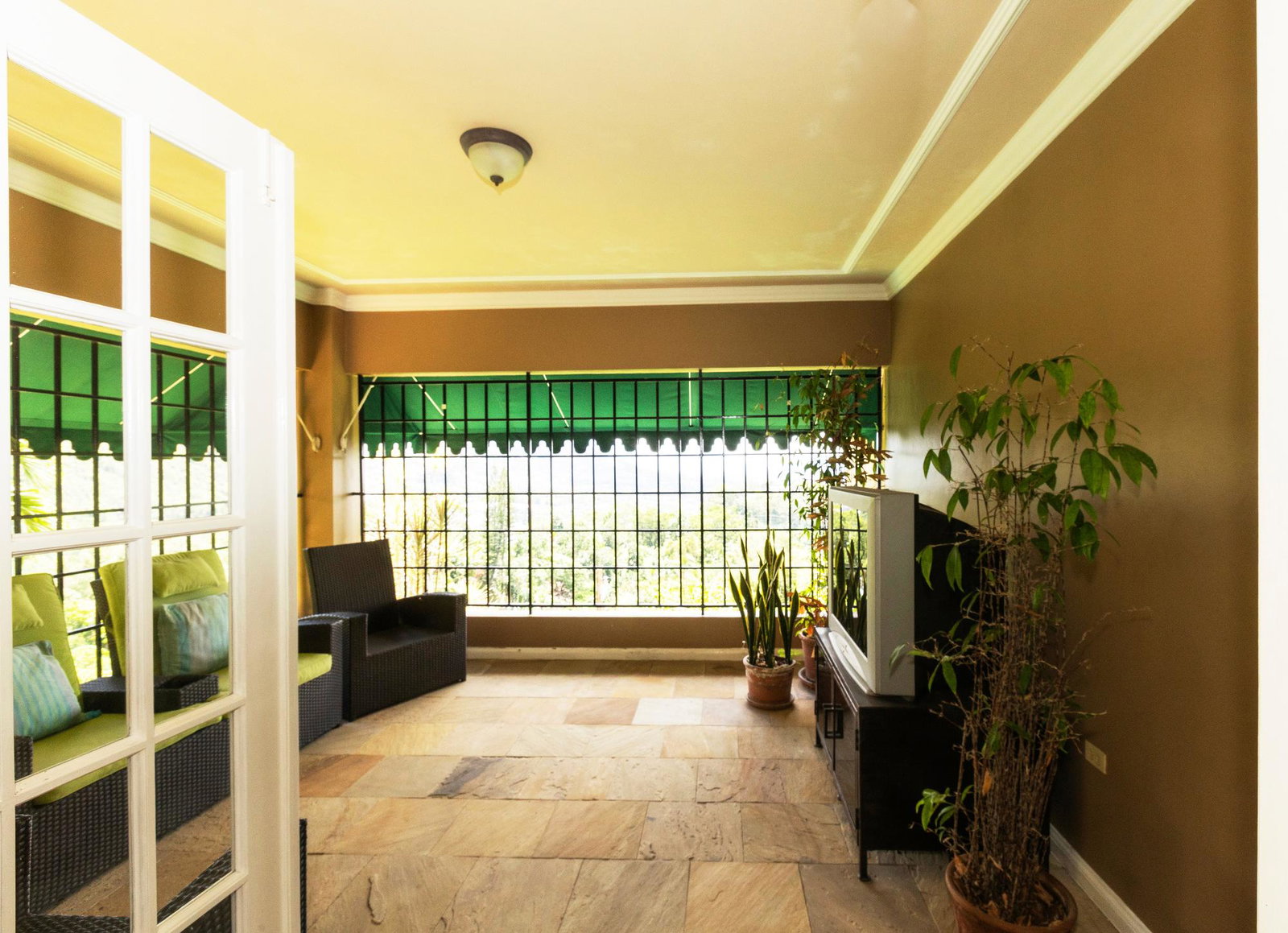 Casa-Monte-Estate-St.-Andrew-Jamaica-6-Bedroom-Resort-Villa-for-Sale Ninth image of 20- Casa Monte Estate Old st in Kingston 9, St. Andrew, Jamaica - property is For Sale