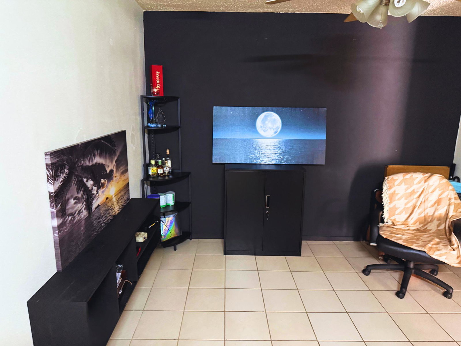 Third image of 306g-114 - 116 Constant Spring Road in Kingston 8, St. Andrew, Jamaica - property is For Sale