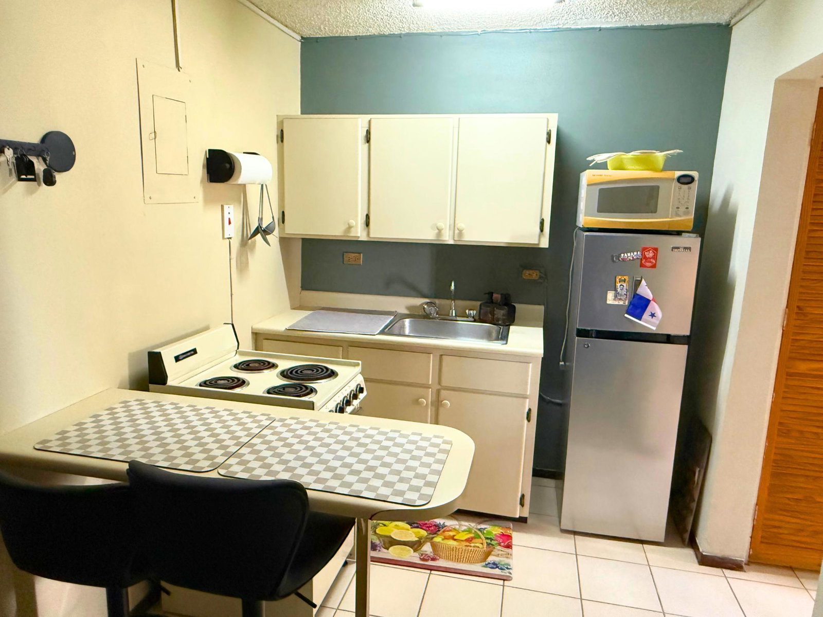 Tenth image of 306g-114 - 116 Constant Spring Road in Kingston 8, St. Andrew, Jamaica - property is For Sale