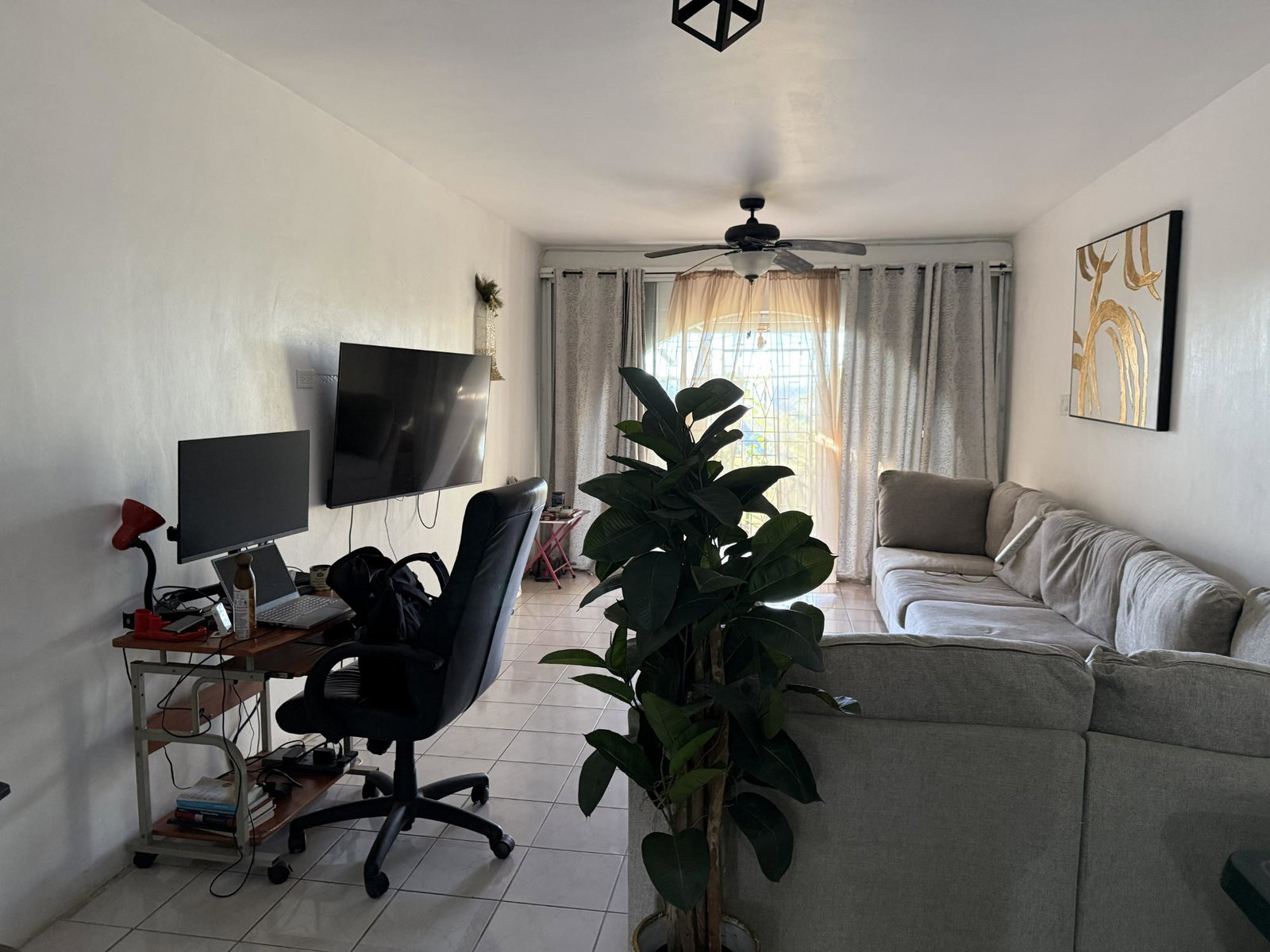 Charming-2-Bed-2.5-Bath-Townhouse-for-Sale-in-Sherbourne-Heights-St.-Andrew Sixth image of 12-12 Amour Close, Sherbourne h in Stony Hill P.O., St. Andrew, Jamaica - property is For Sale