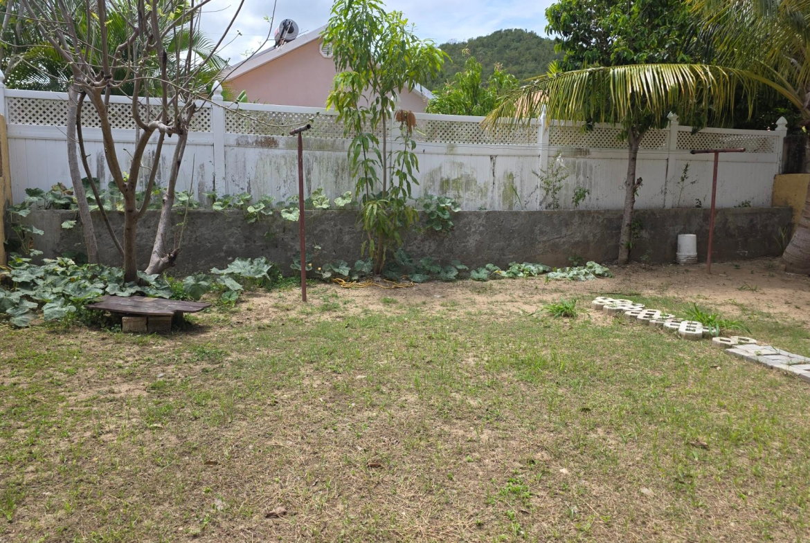 Thirteenth image of 67- Trivion Ring, Caymanas es in Caymanas, St. Catherine, Jamaica - property is For Rent