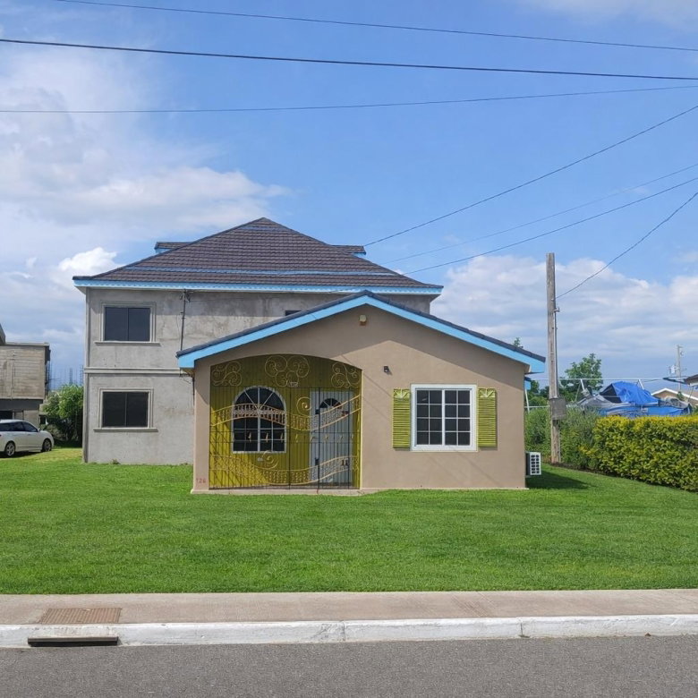 First image of 124 Phoenix Park Village in Greater Portmore, St. Catherine, Jamaica - property is For Rent