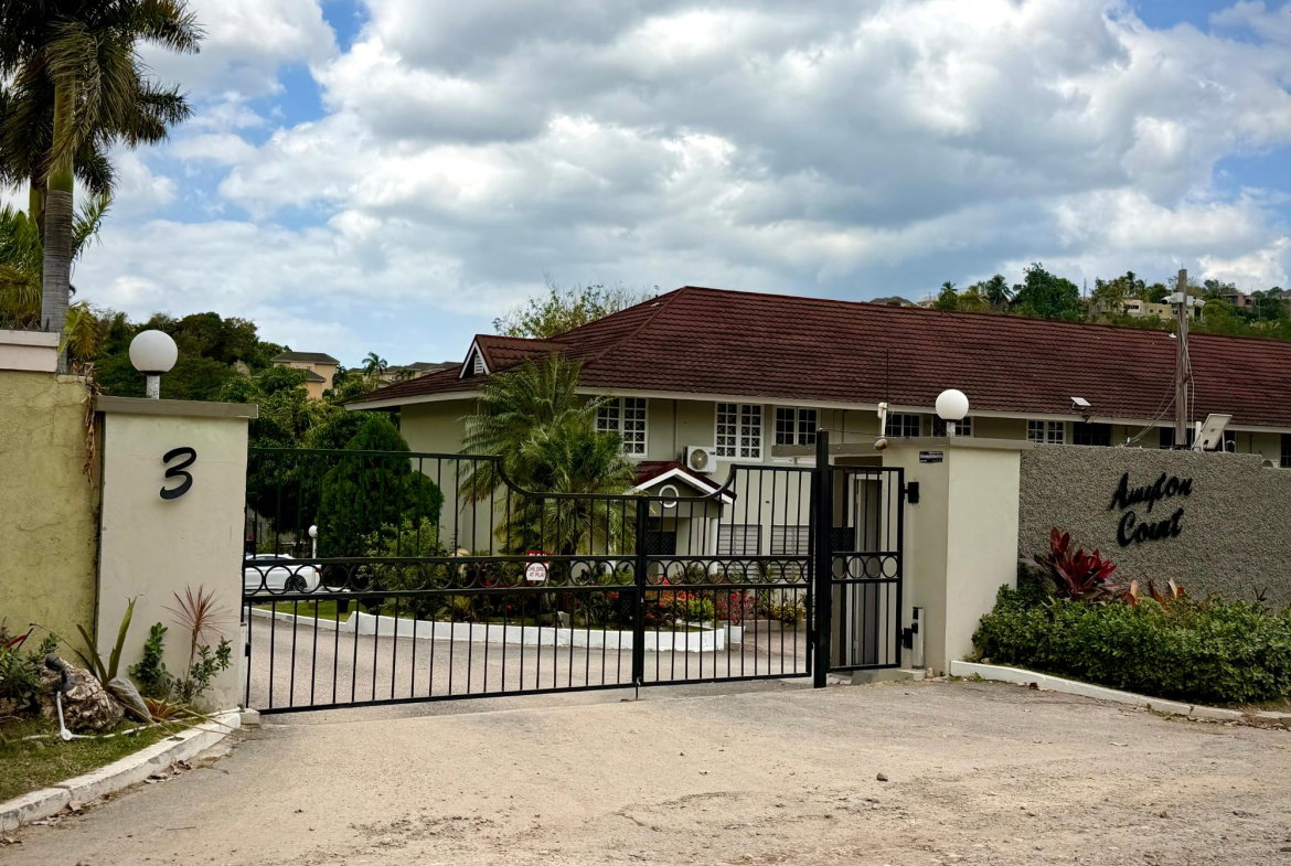 First image of 4-3 Broadway Road in Kingston 8, St. Andrew, Jamaica - property is For Sale