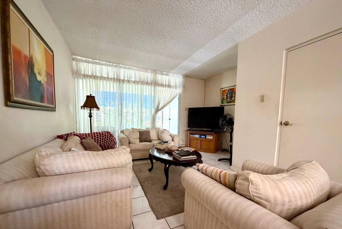 Sixth image of 4-3 Broadway Road in Kingston 8, St. Andrew, Jamaica - property is For Sale