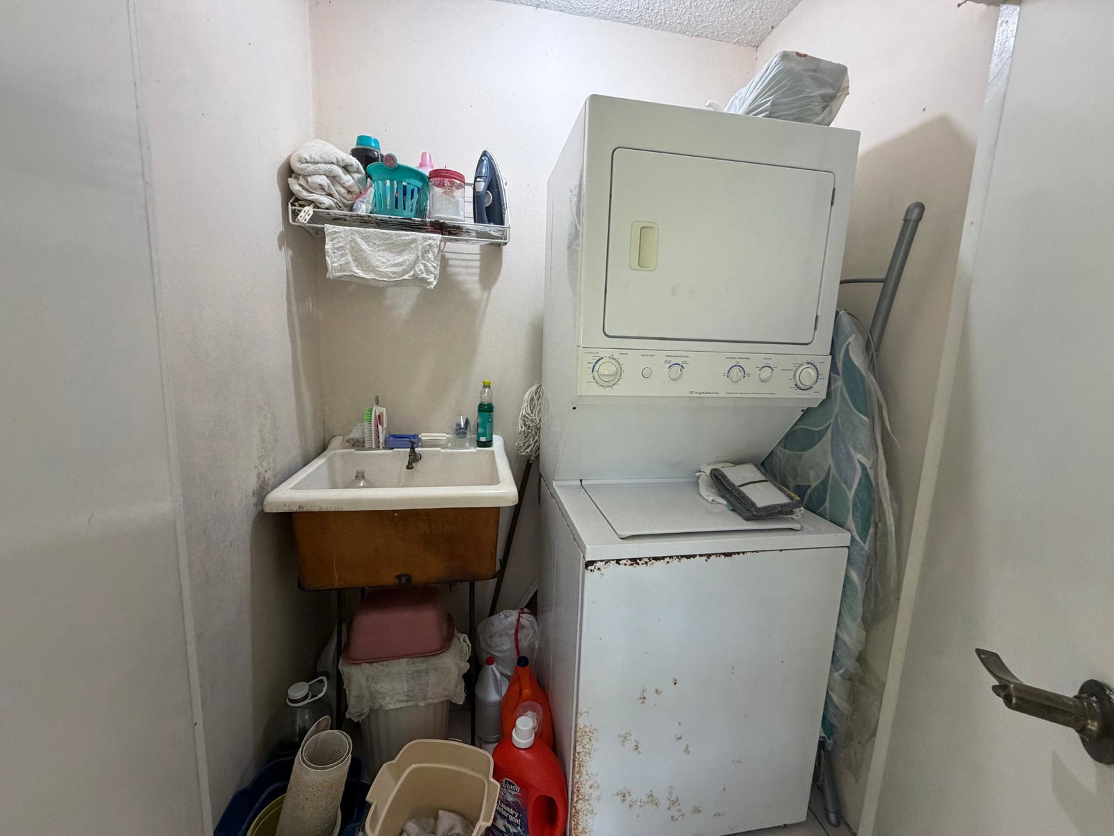 Ninth image of 4-3 Broadway Road in Kingston 8, St. Andrew, Jamaica - property is For Sale