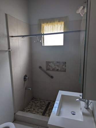 Sixth image of 1135 2 East Greater Portmore in Greater Portmore, St. Catherine, Jamaica - property is For Sale