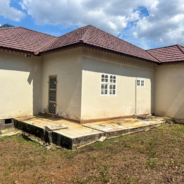 First image of Ellis Street, Porus in Porus, Manchester, Jamaica - property is For Sale