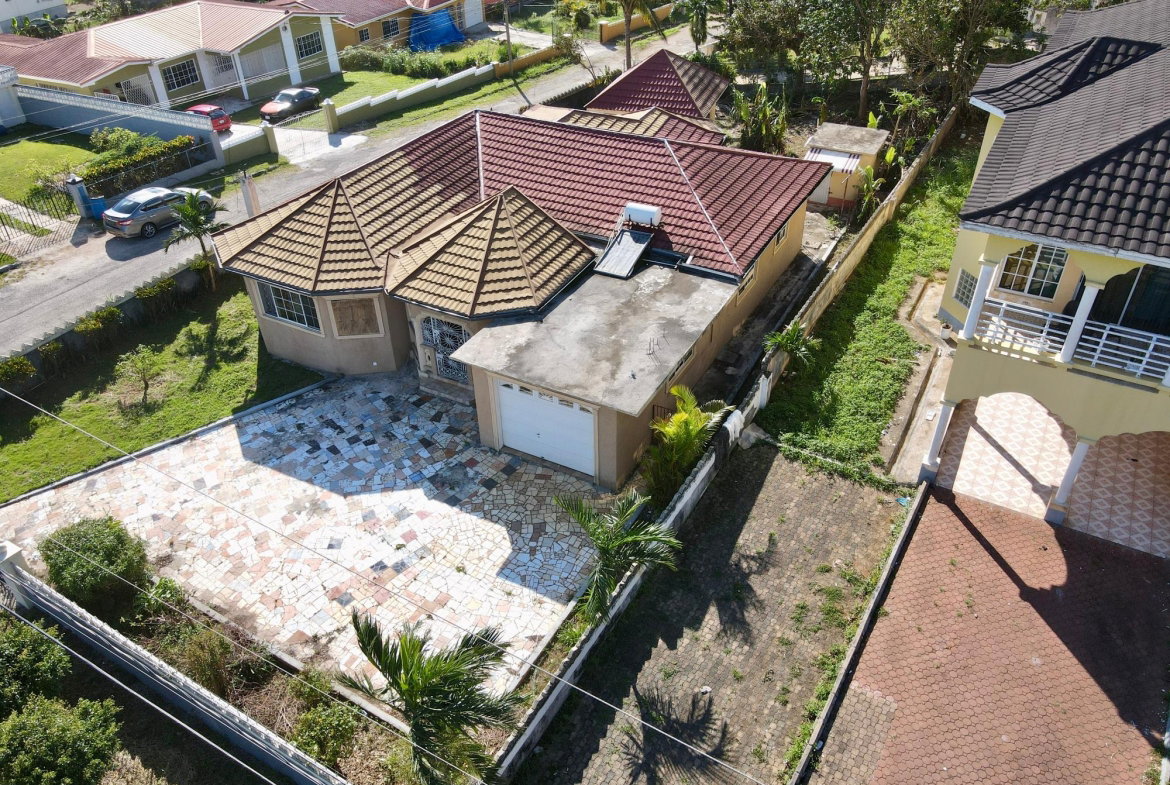 Seventh image of 13- Wint Road, Mandeville, ma in Brumalia, Manchester, Jamaica - property is For Sale