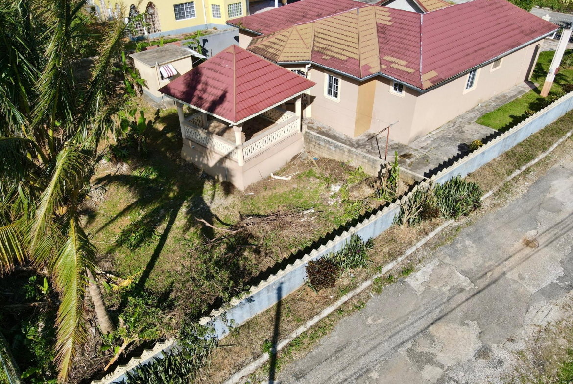 Eighth image of 13- Wint Road, Mandeville, ma in Brumalia, Manchester, Jamaica - property is For Sale