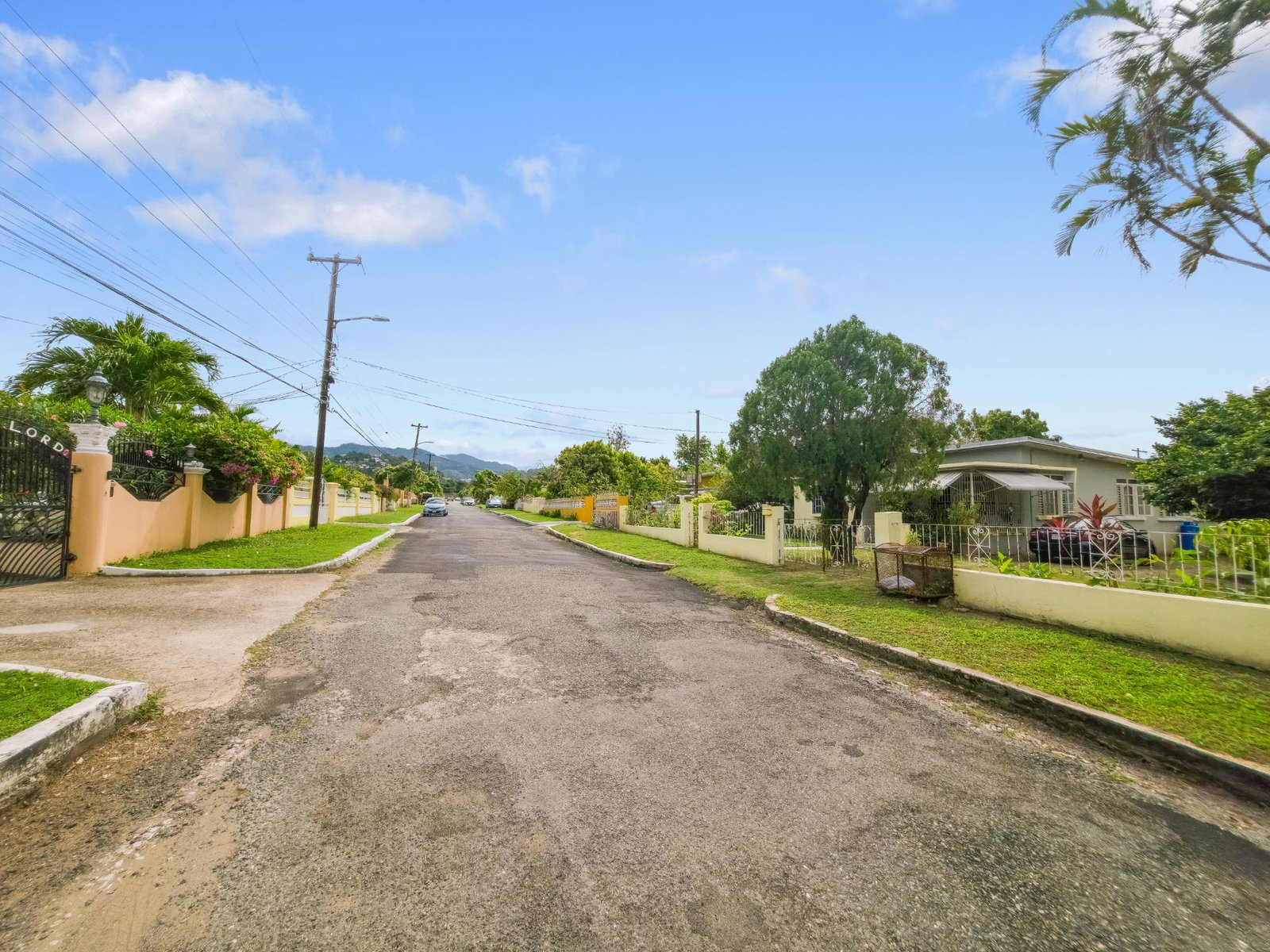 Fourteenth image of 27 Hialeah Drive in Kingston 19, St. Andrew, Jamaica - property is For Sale