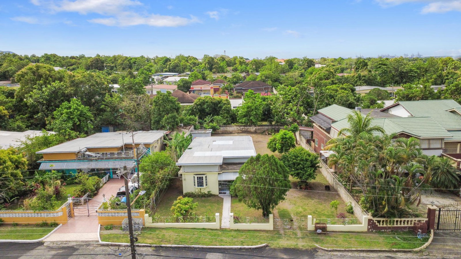 Fifteenth image of 27 Hialeah Drive in Kingston 19, St. Andrew, Jamaica - property is For Sale