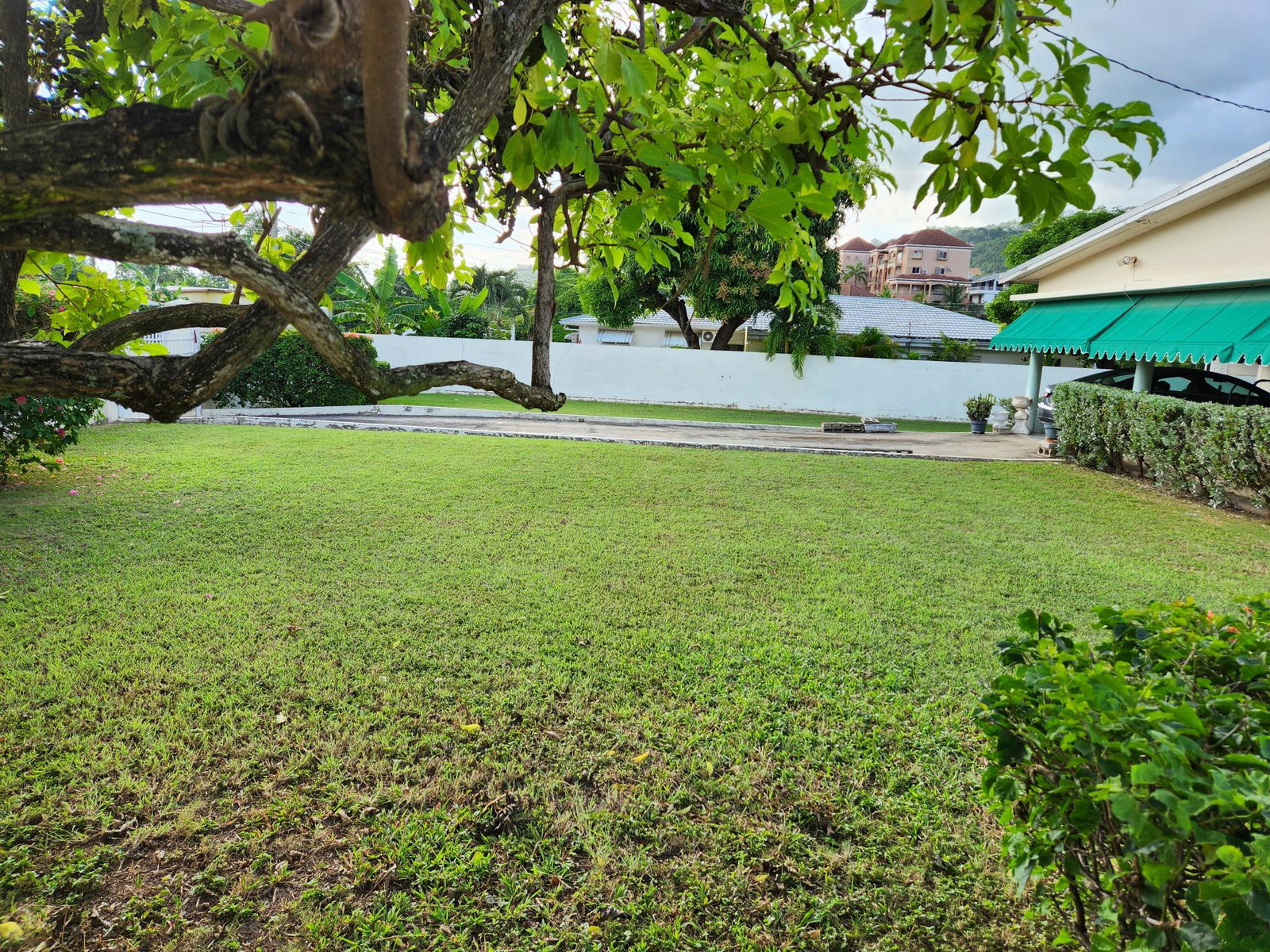 Tenth image of 26 Sunnyfield Drive in Kingston 19, St. Andrew, Jamaica - property is For Sale