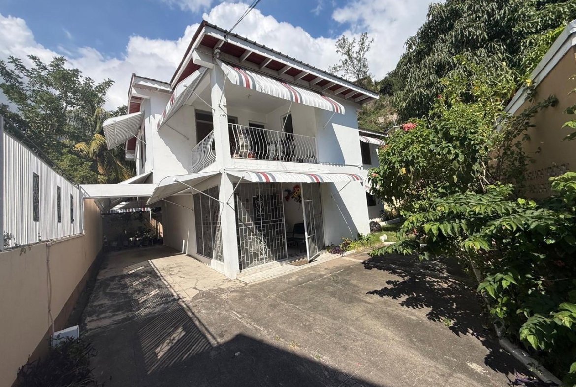 First image of 2a Glenview Terr in Kingston 6, St. Andrew, Jamaica - property is For Sale