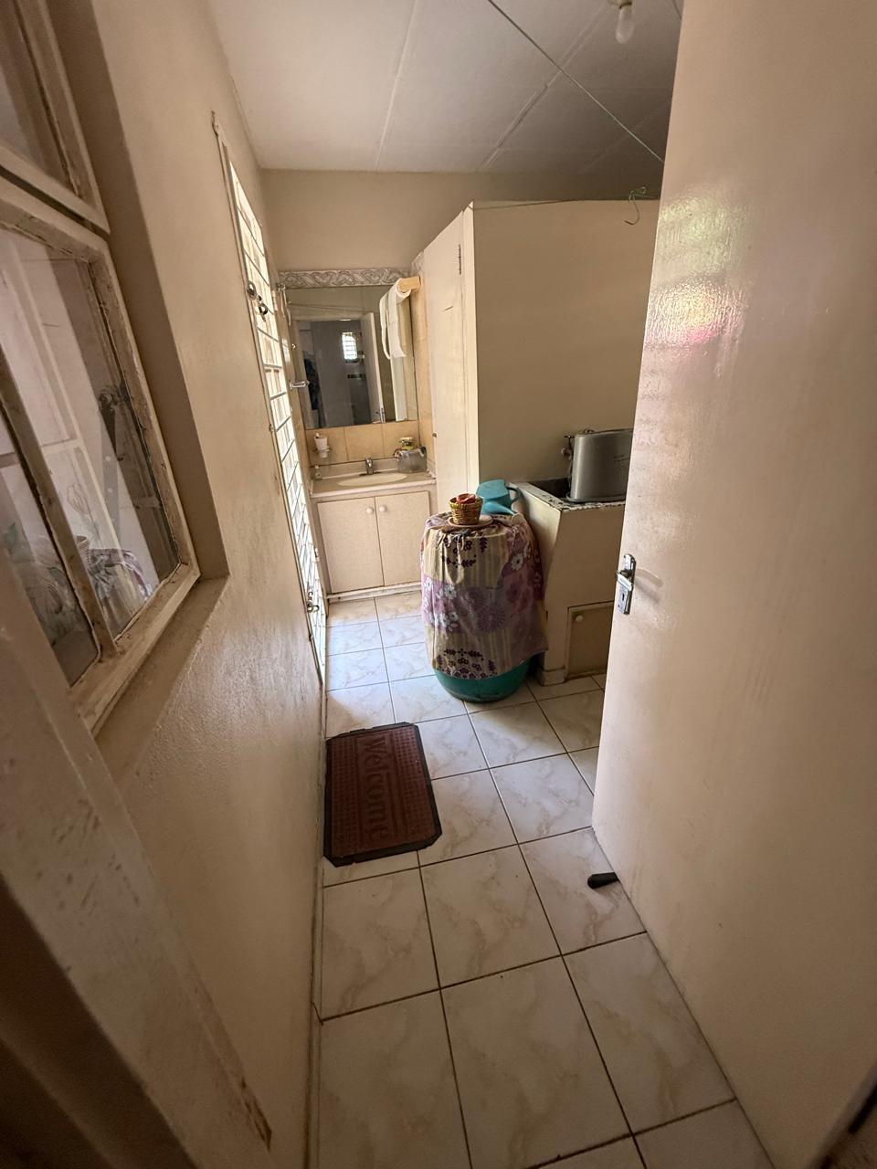 Charming-4-Bedroom-House-for-Sale-in-St.-Andrew-Jamaica-–-2a-Glenview-Terrace Nineteenth image of 2a Glenview Terr in Kingston 6, St. Andrew, Jamaica - property is For Sale