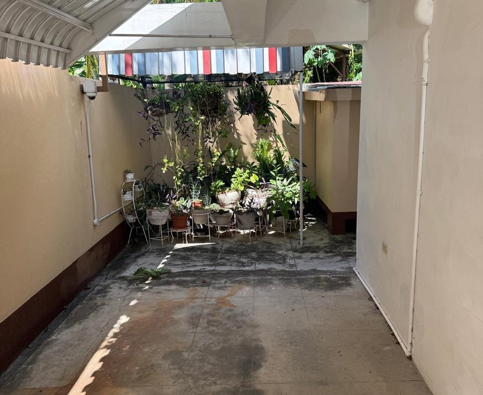 Fourth image of 2a Glenview Terr in Kingston 6, St. Andrew, Jamaica - property is For Sale