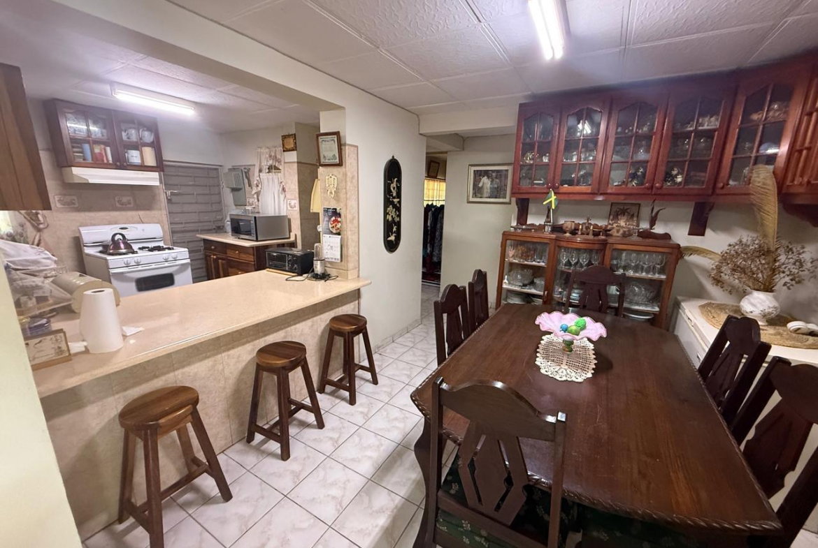 Eighth image of 2a Glenview Terr in Kingston 6, St. Andrew, Jamaica - property is For Sale