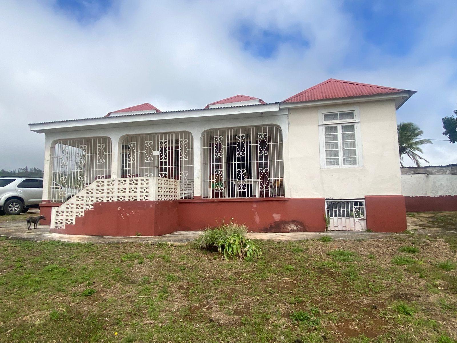 Charming-5-Bedroom-House-for-Sale-in-Lower-Christiana-Manchester-Jamaica Fourth image of Lower Christiana Manchest in Christiana, Manchester, Jamaica - property is For Sale