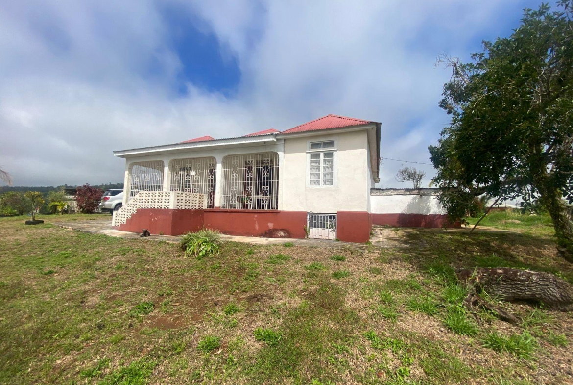 Tenth image of Lower Christiana Manchest in Christiana, Manchester, Jamaica - property is For Sale