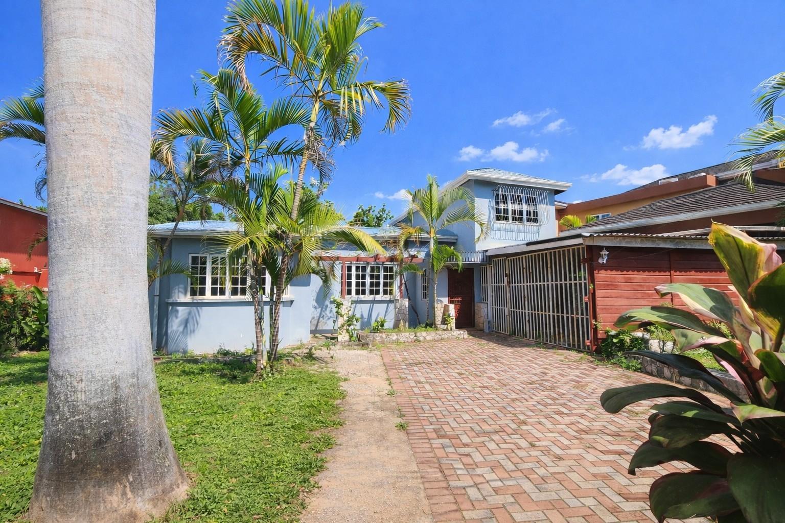 Charming-5-Bedroom-House-for-Sale-in-Plantation-Springs-St.-Andrew-Jamaica Second image of 4- Pinewood Drive in Kingston 19, St. Andrew, Jamaica - property is For Sale