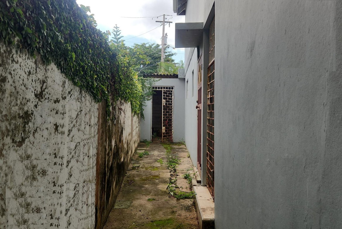 Thirtieth image of 4- Pinewood Drive in Kingston 19, St. Andrew, Jamaica - property is For Sale