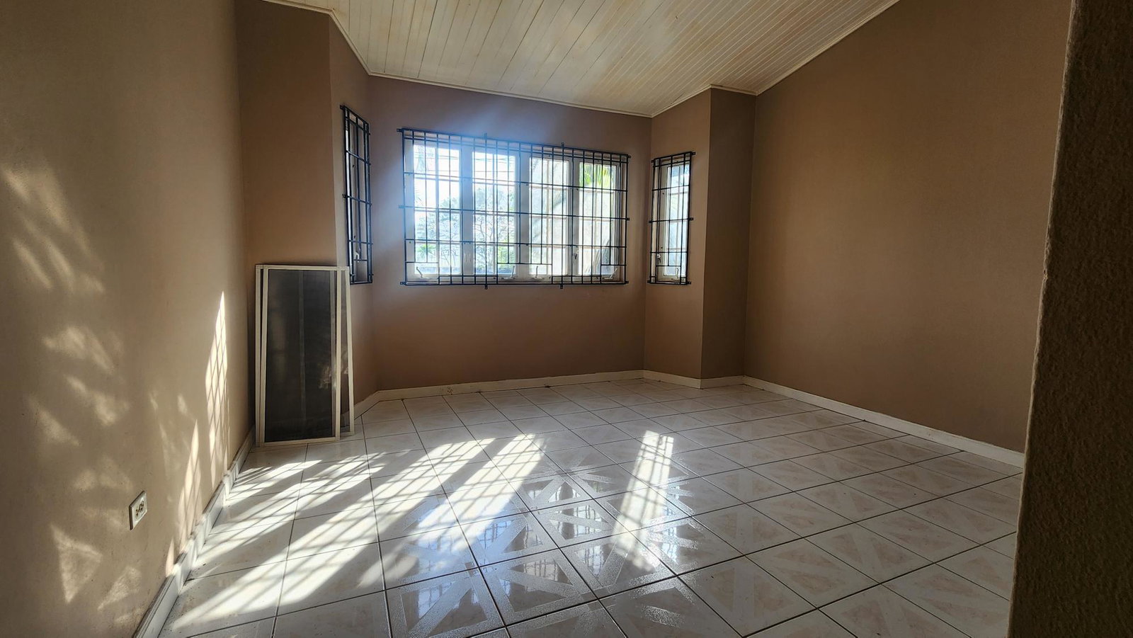 Charming-5-Bedroom-House-for-Sale-in-Plantation-Springs-St.-Andrew-Jamaica Tenth image of 4- Pinewood Drive in Kingston 19, St. Andrew, Jamaica - property is For Sale