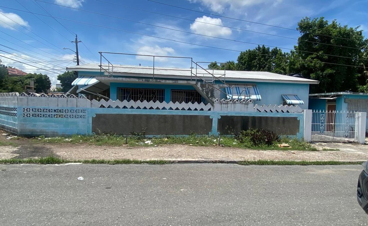 Seventh image of 17 Upper Mall Road in Kingston 11, St. Andrew, Jamaica - property is For Sale