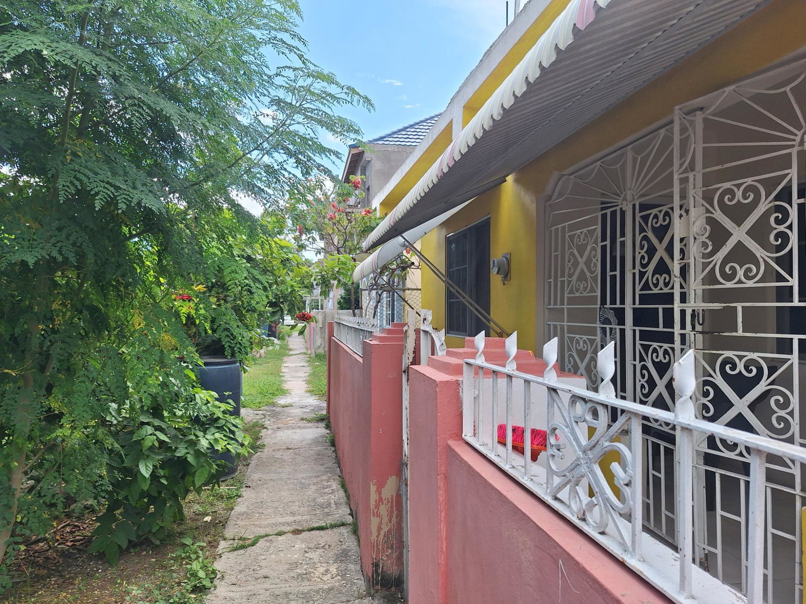 Charming-Starter-Home-for-Sale-in-Greater-Portmore-St.-Catherine-192-East-Kensington Twelfth image of 192- East Kensington in East Kensington, St. Catherine, Jamaica - property is For Sale