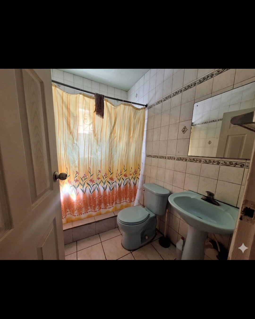 Charming-Starter-Home-for-Sale-in-Greater-Portmore-St.-Catherine-192-East-Kensington Fourth image of 192- East Kensington in East Kensington, St. Catherine, Jamaica - property is For Sale