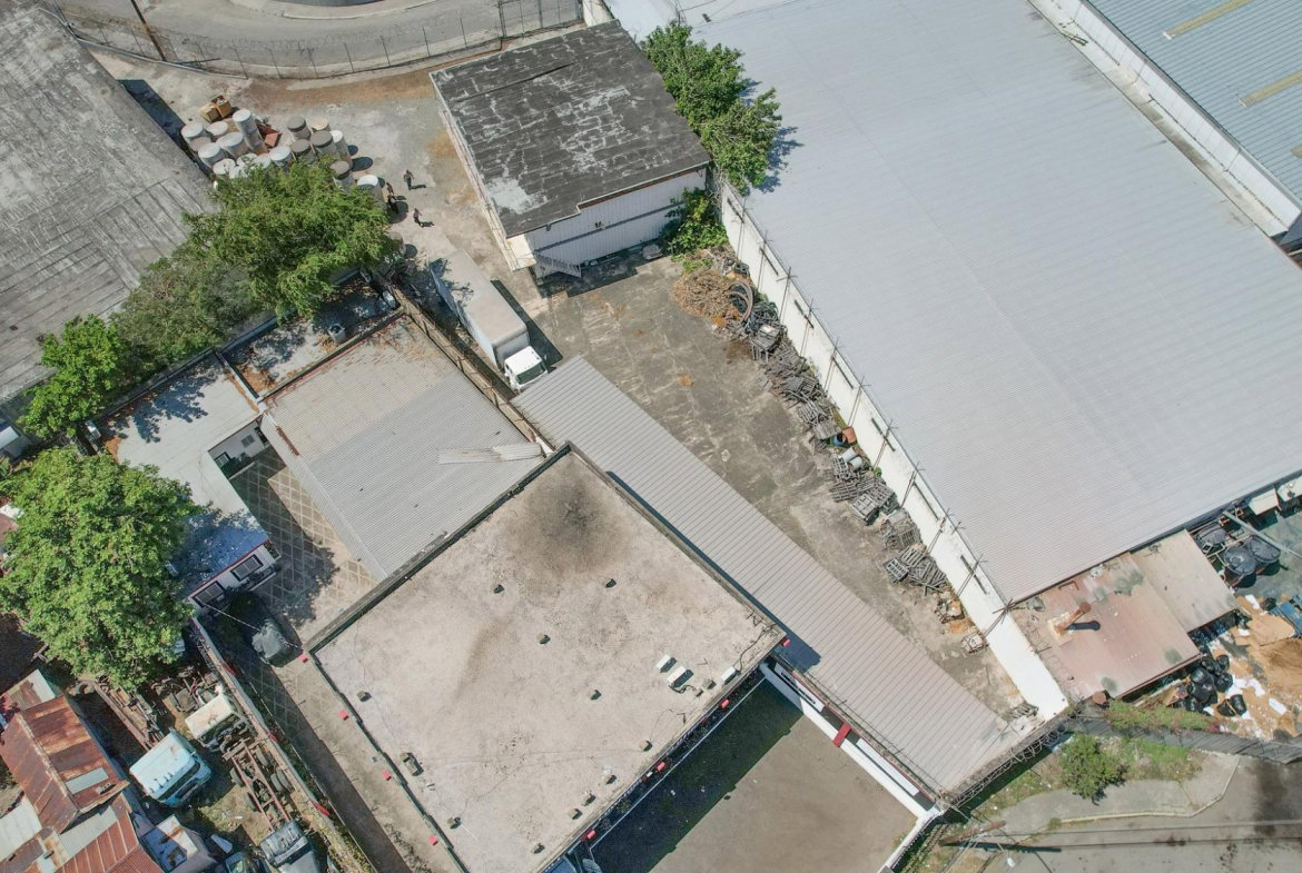 Third image of 8 Retirement Crescent in Kingston 5, St. Andrew, Jamaica - property is For Sale