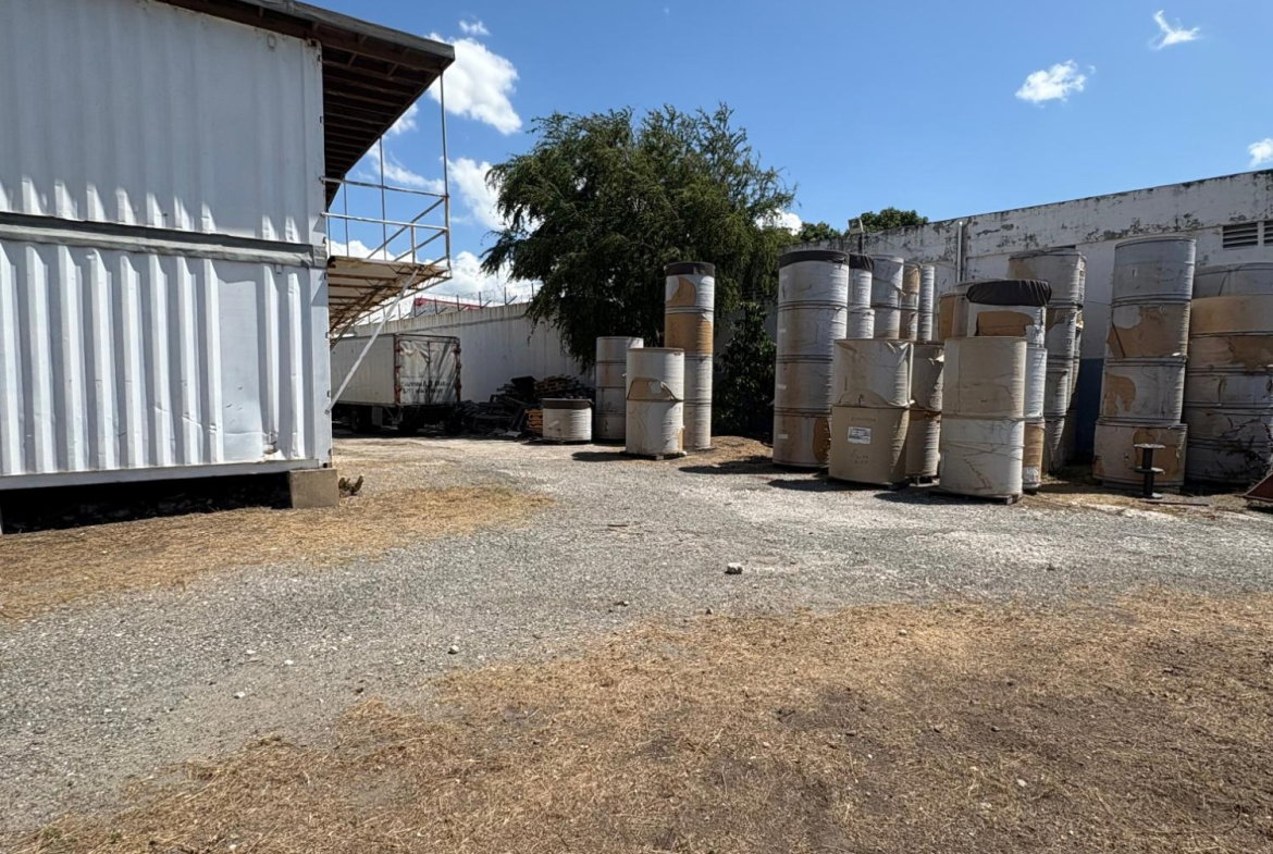 Fifth image of 8 Retirement Crescent in Kingston 5, St. Andrew, Jamaica - property is For Sale