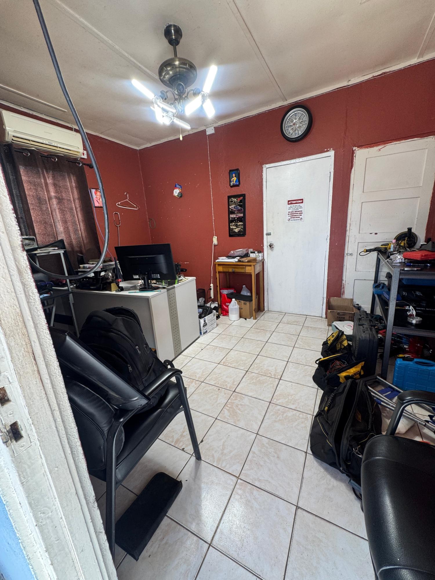 Commercial-Auto-Repair-Shop-for-Rent-in-Kingston-10-Jamaica-31-East-Road Eighth image of 31 East Road Kington 10 in Kingston 10, St. Andrew, Jamaica - property is For Rent