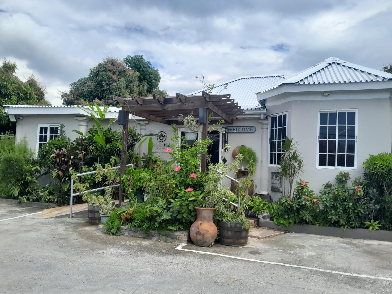 Commercial-Property-for-Rent-at-7-Windsor-Avenue-Kingston-Jamaica-3000-sq.-ft.-SpaOffice-Space Second image of 7 Windsor Avenue, Kingston in Kingston 5, St. Andrew, Jamaica - property is For Rent