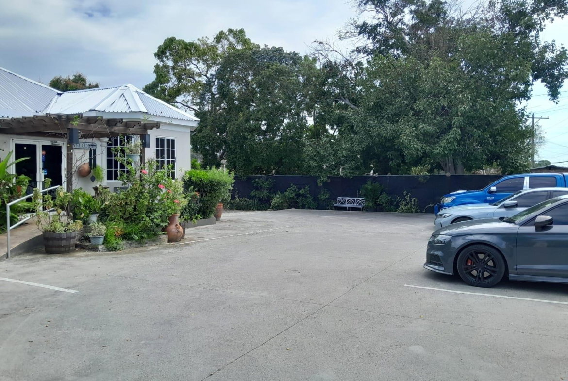 Third image of 7 Windsor Avenue, Kingston in Kingston 5, St. Andrew, Jamaica - property is For Rent