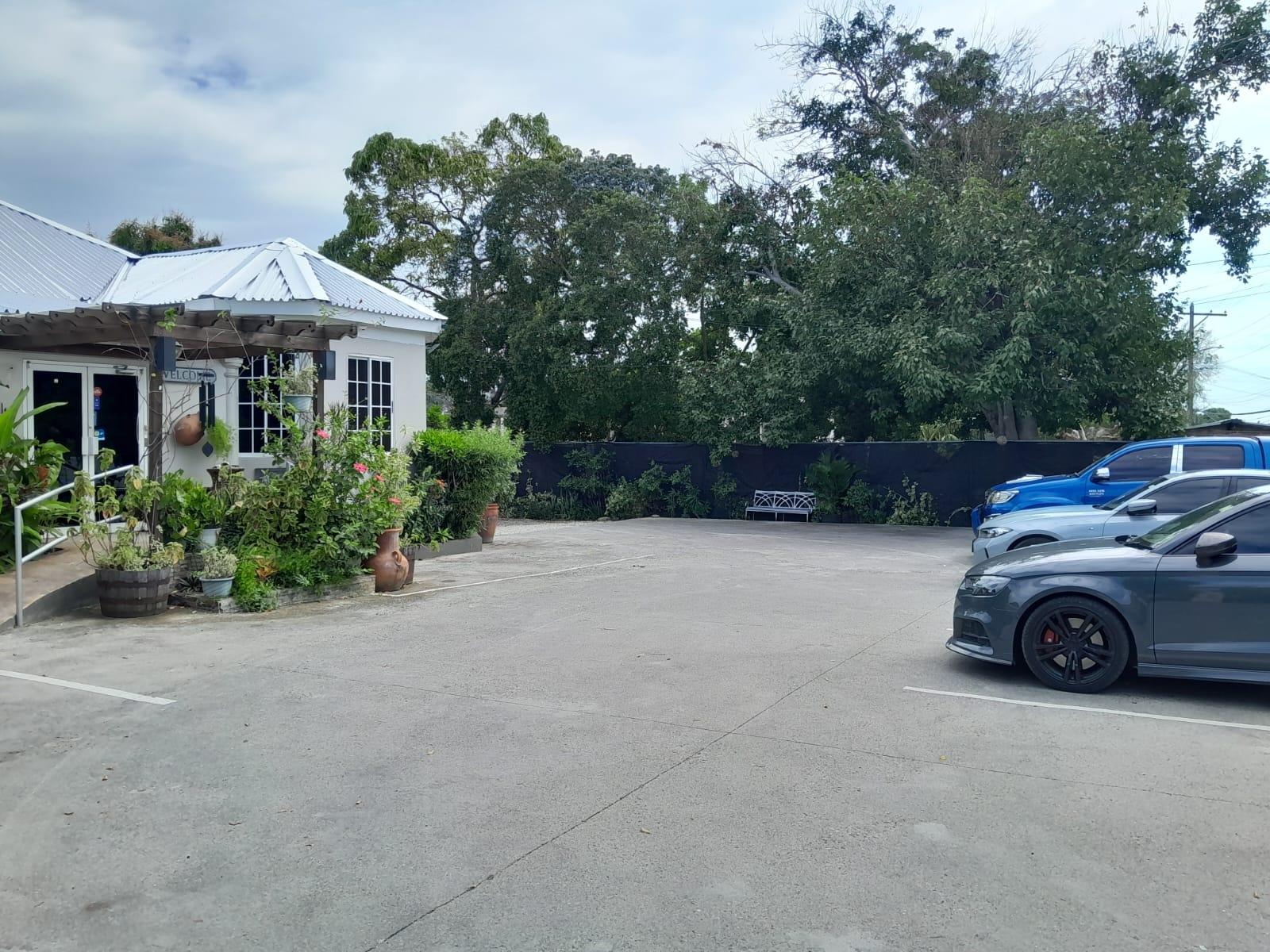 Commercial-Property-for-Rent-at-7-Windsor-Avenue-Kingston-Jamaica-3000-sq.-ft.-SpaOffice-Space Third image of 7 Windsor Avenue, Kingston in Kingston 5, St. Andrew, Jamaica - property is For Rent