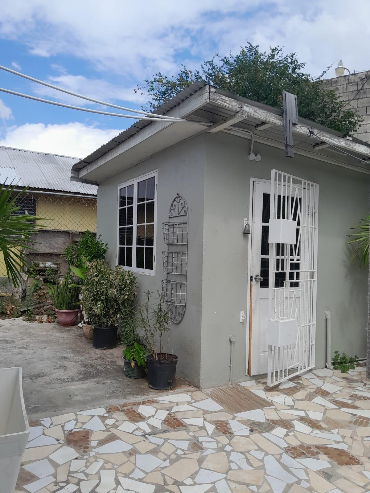 Commercial-Property-for-Rent-at-7-Windsor-Avenue-Kingston-Jamaica-3000-sq.-ft.-SpaOffice-Space Seventh image of 7 Windsor Avenue, Kingston in Kingston 5, St. Andrew, Jamaica - property is For Rent
