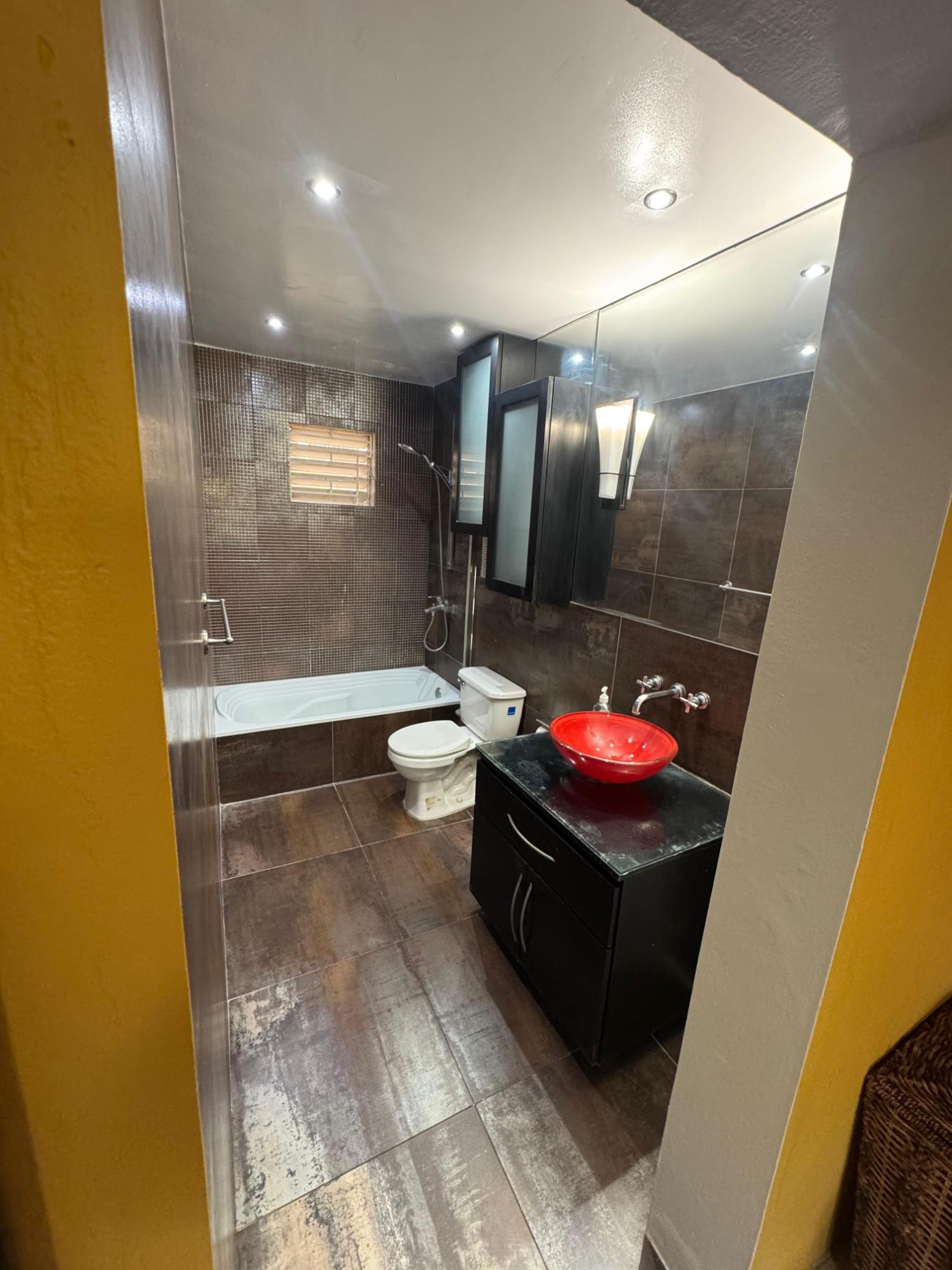 Cozy-1-Bedroom-Apartment-for-Rent-in-St.-Andrew-Jamaica-22-35b-Upper-Waterloo-Rd Sixth image of 22-35b Upper Waterloo Road in Kingston 8, St. Andrew, Jamaica - property is For Rent