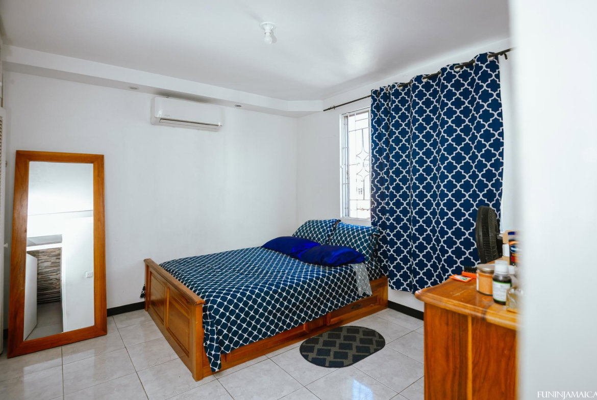 Eleventh image of 304-23-25 Norwood Avenue in Kingston 5, St. Andrew, Jamaica - property is For Sale