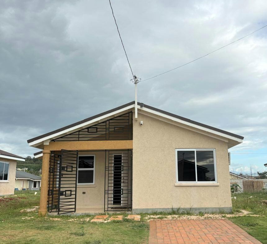 First image of Silversun Blvd, Silversun in Innswood, St. Catherine, Jamaica - property is For Rent